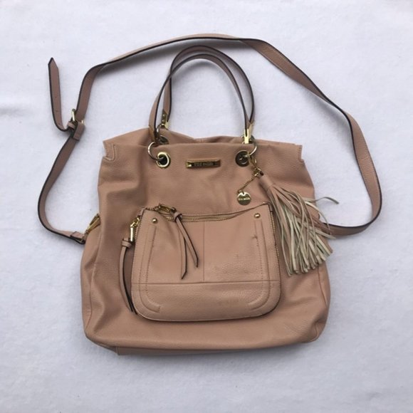 Steve Madden Handbags - Steve Madden light pink purse